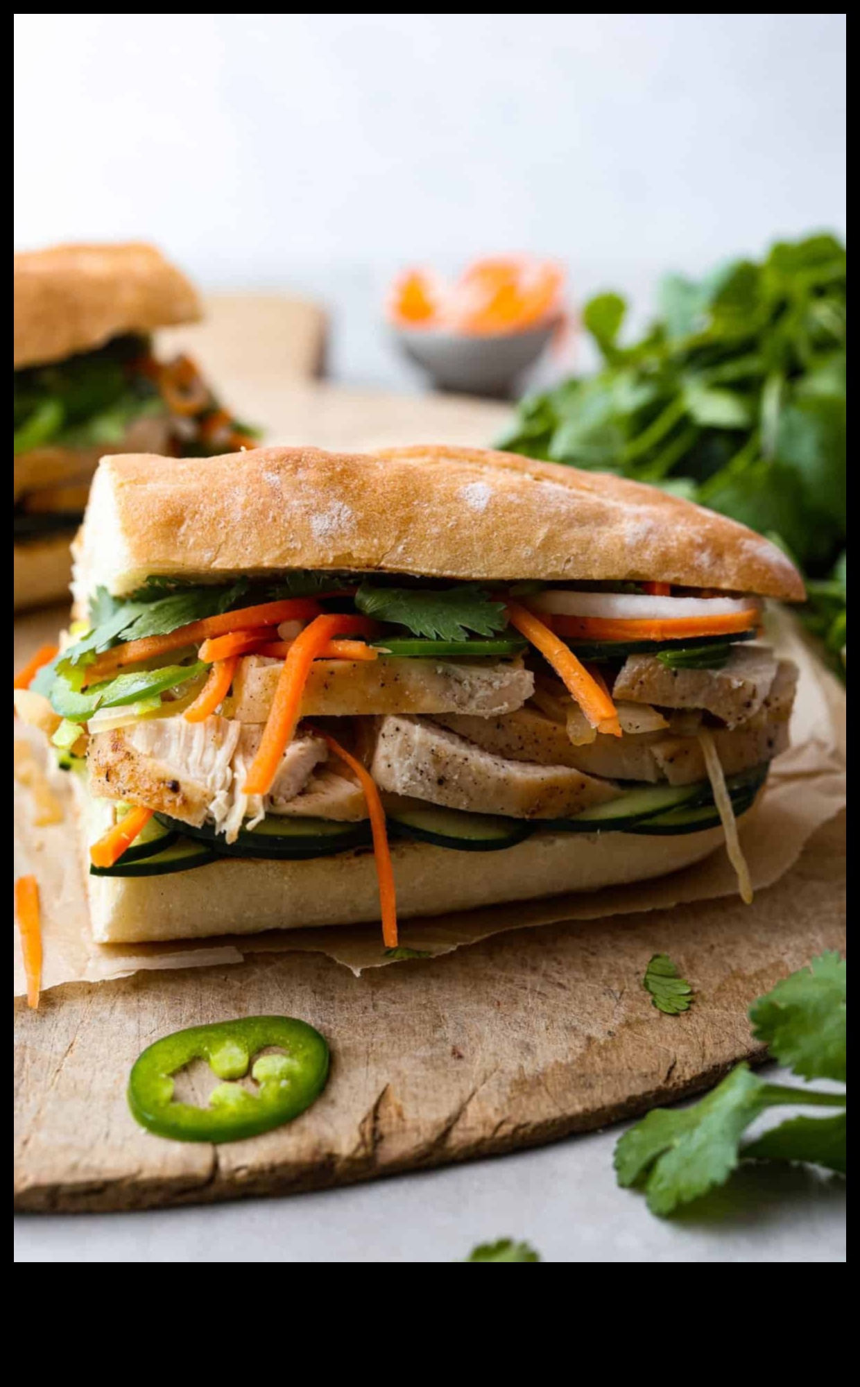 Banh Mi Bliss: Mükemmellikle Hazırlanmış Vietnam Sandviçleri