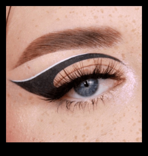 Cesur ve Cesur: Korkusuz Makyaj Tutkunları İçin Grafik Eyeliner Stilleri